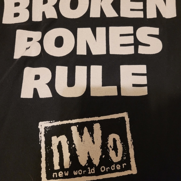 nWo Wcw Shirt - Picture 2 of 2